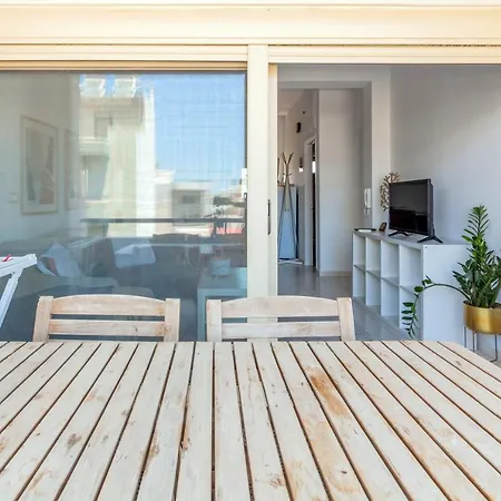 Lovely Apartment Close To The City Center-2