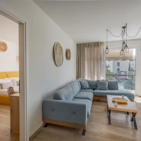 Vicus Central Grand Suite By Estia-2