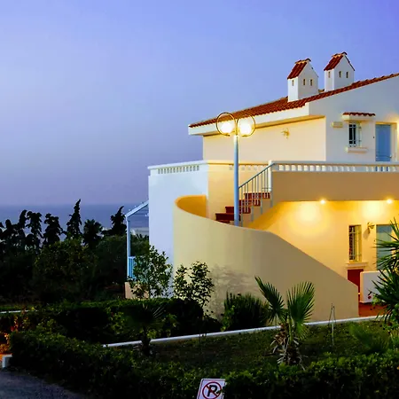 Golden Dream Apartments-3