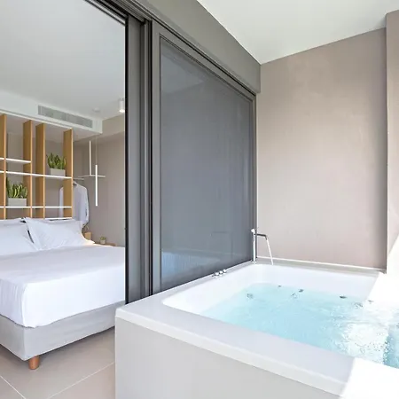 Noemie Luxury Suites-2
