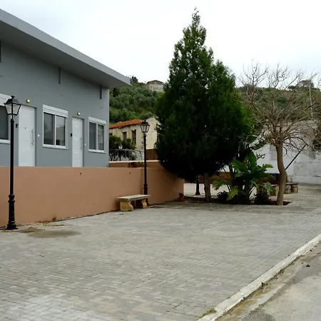 Erinaki Apartments-2
