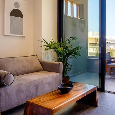 Utopia Luxury Suites-3