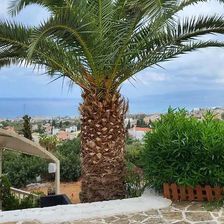 Studio Quiet And Peaceful And Very Relaxing With Kitchen, Shared Pool And Ac-2