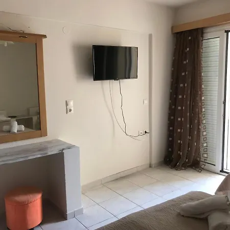 Chc Ares Apartments-3