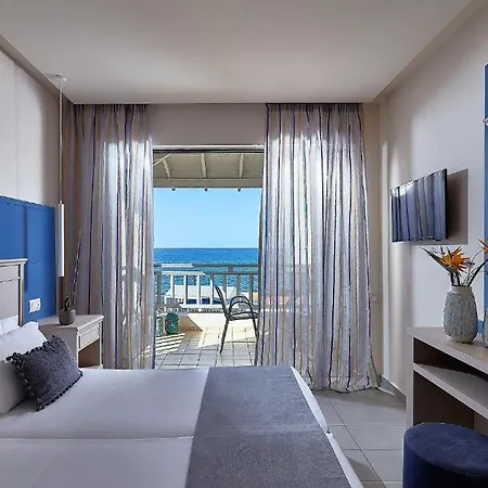 Castello Village Hotel Deluxe Room Sea View-3
