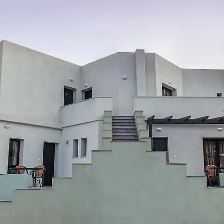 Minos Apartments & Studios-3