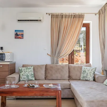 Maris Villas-2