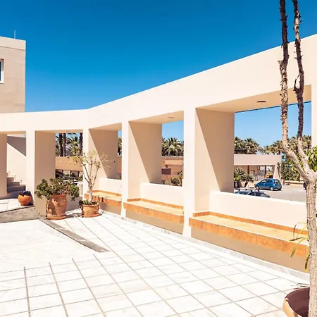 Chrispy Beach Resort, Agia Marina-3
