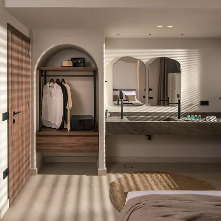Soleil Rooms And Suites-2