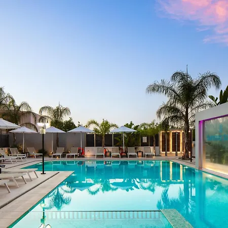 Sapphire Horizon Suites-2