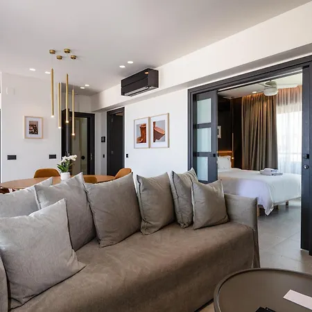 Porta Suites-2