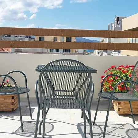 Elegant Apartment In The Heart Of Heraklion-2