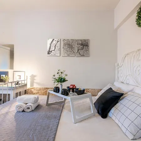 Cocomelo Apts-3