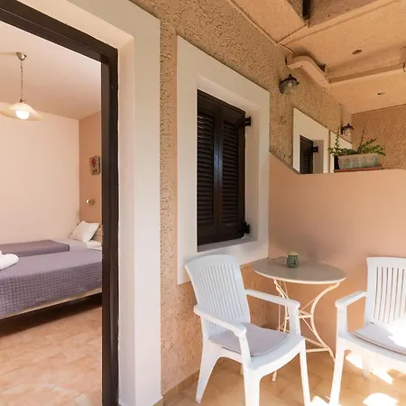 Filia Rooms-2