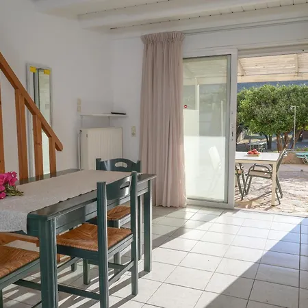 Antonis Apts, Physio Fitness Retreats-2