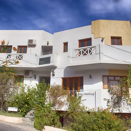 Romantica Hotel Apartments-3