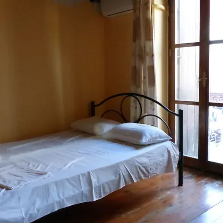 Kydonia Rooms-2
