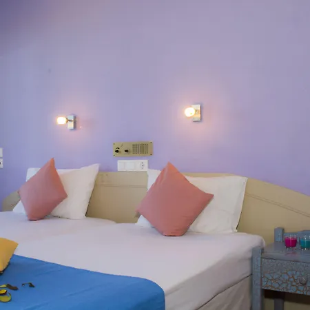 Nikos Hotel-2