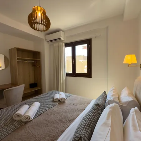 Deluxe Suites-3