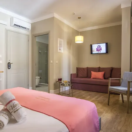 Viaggio Elegant Rooms-3