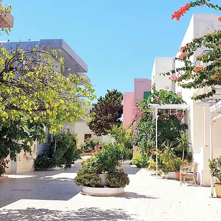 Evina Rooms & Suites-2