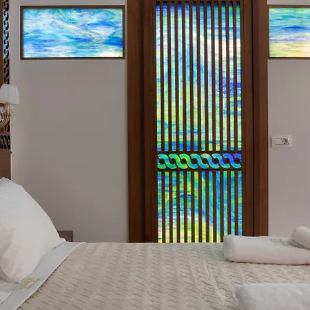 Vener Luxury Suites-3
