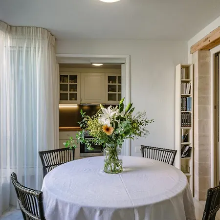 Rimondi Boutique Hotel - Small Luxury Hotels Of The World-3