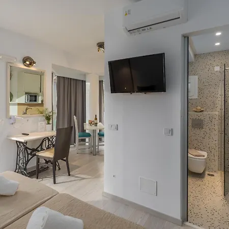 W Suites By Estia-3