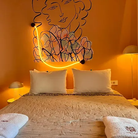 Tree Of Life Art Hotel-2