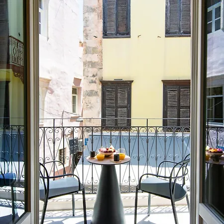 Consolato Boutique-2