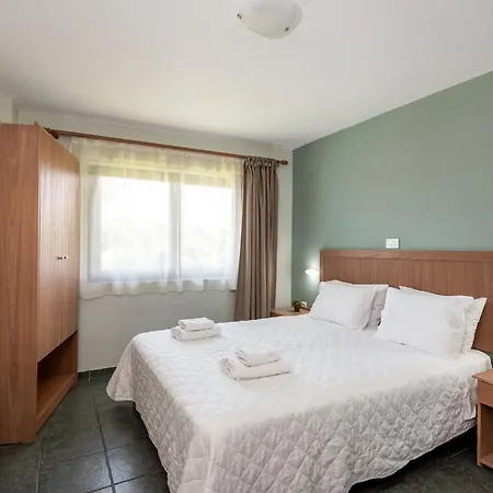 Mirtilos Studios & Apartments-2