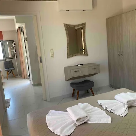 Sirena Apartments-3