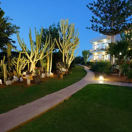 Hotel Oasis Beach (Adults Only)-3