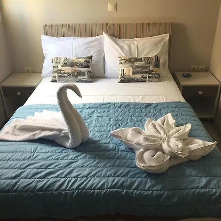 Pantheon Aparthotel-3