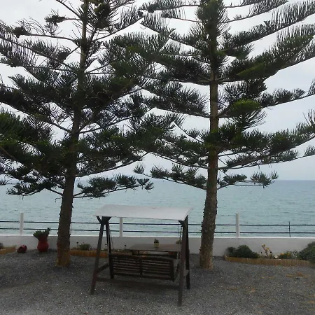 Frosso'S Sea Apartments-2