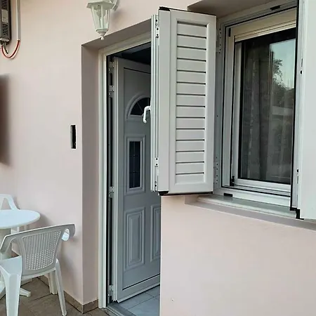 Gardenia Rooms-2