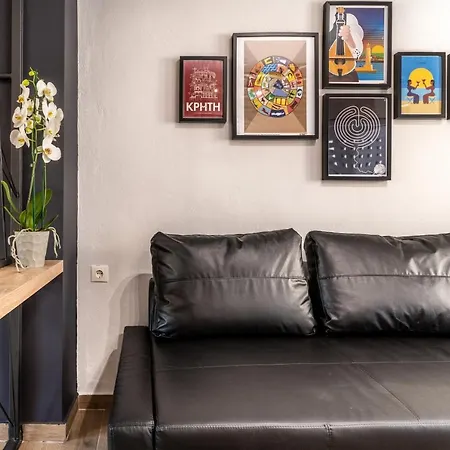 Mos Luxury City Suites - The R Suite-2