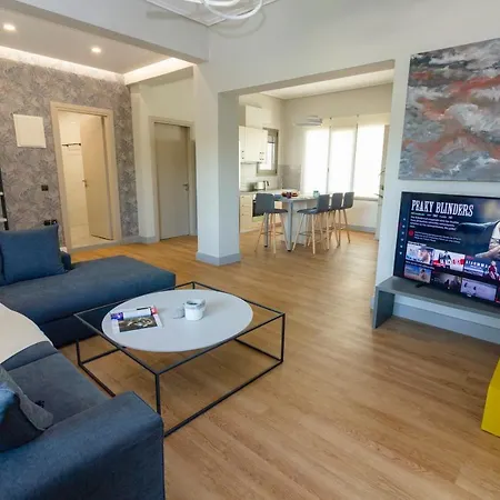 Heraklion Chic And Minimalistic Apartment With Sea View-2