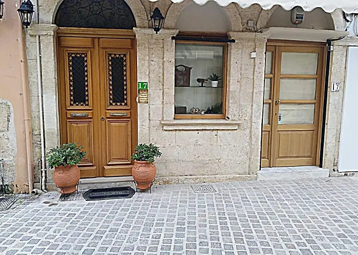 Santrivani Rooms La Canée