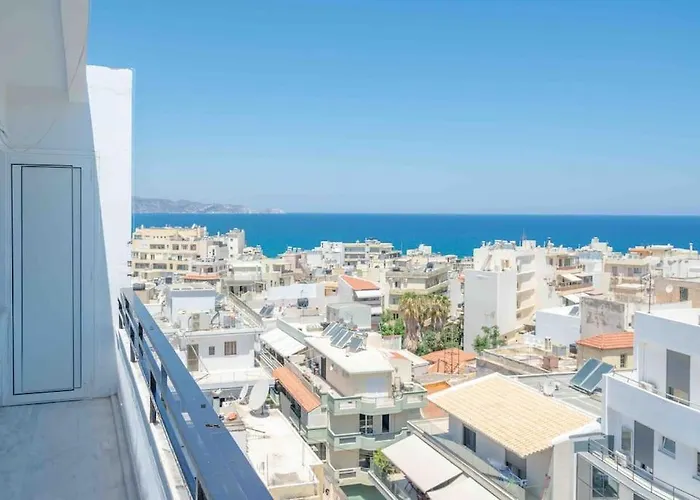 Penthouse Studio In Centre With Seaview Heraclión