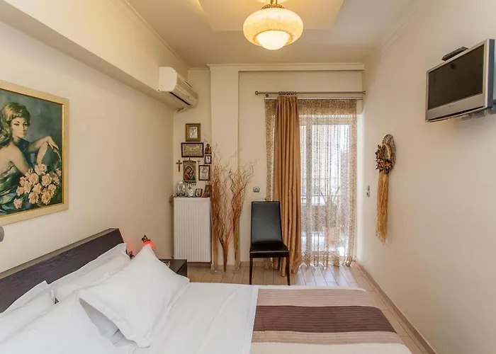 Boutique Downtown Apartment In Chania