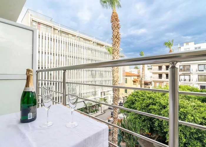 Boutique Apartment with ParkView Héraklion