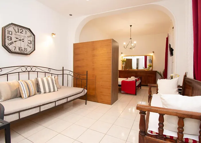 Appartement Athina House "By Checkin" à Héraklion acceptant les animaux