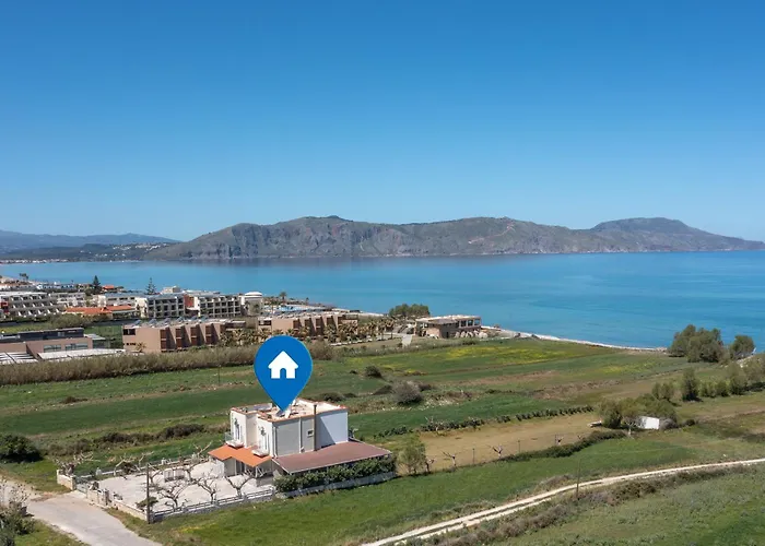 Beachfront First-Floor Suite Georgioúpoli