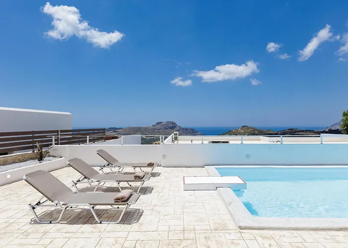 Petres Villas Plakias avec Piscine