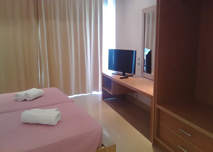 Maria Apartments Agia Pelagia 