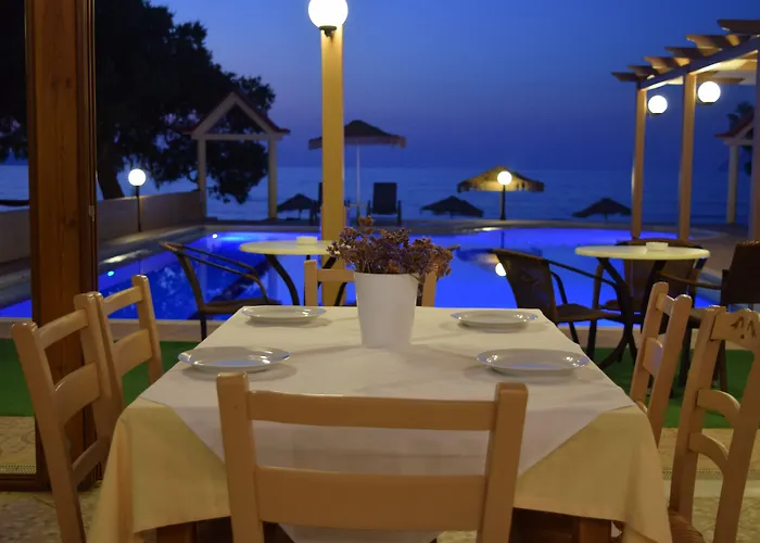 Mesogios Beach Korfalonas