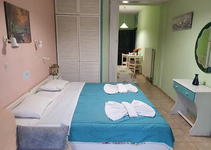 Dioskouroi Apts Agia Pelagia 