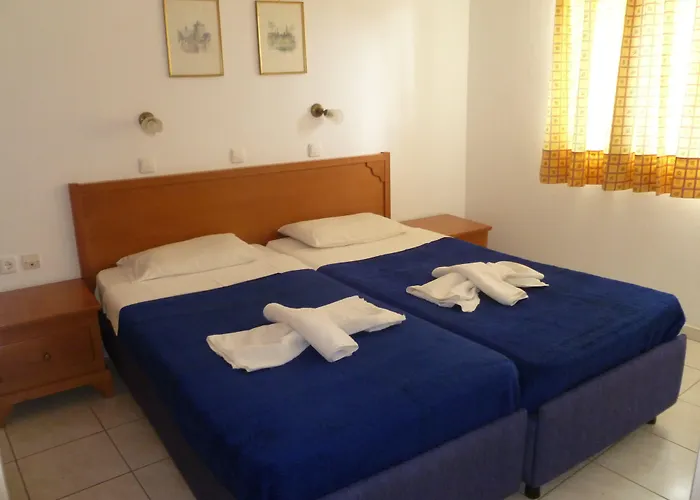 Aparthotel Costas & Chrysoula Plakias