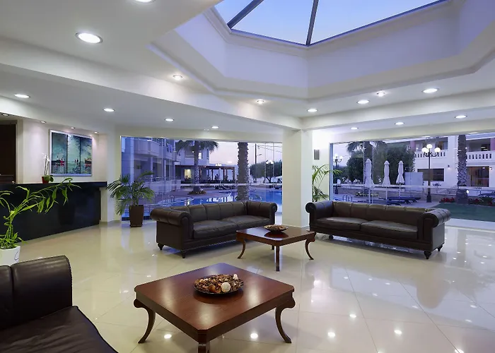 Molos Bay Hotel Chania  With Golf Course